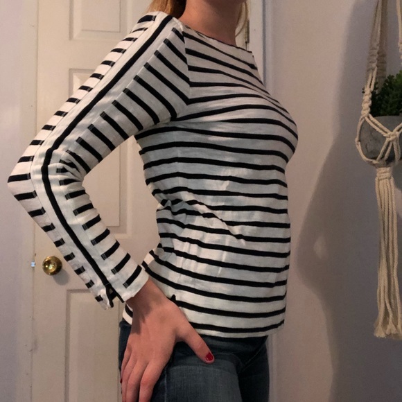 J Crew Top😍 - Picture 1 of 4